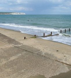 Lake Beach (Dunroamin Beach)